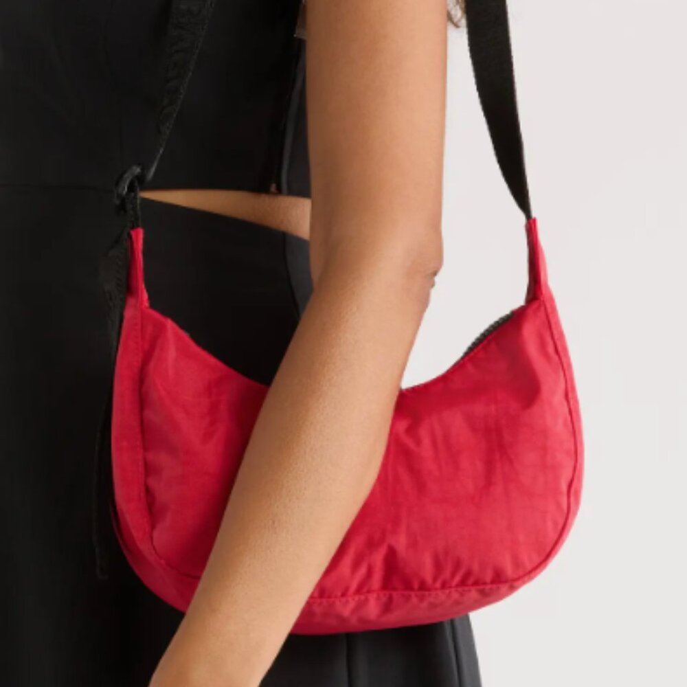 Baggu Small Crescent Bag - Candy Apple -NWT